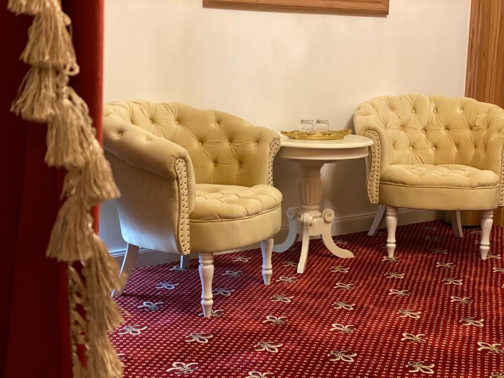 Vila Imperial One Luxury Boutique Hotel Фэгэраш Экстерьер фото