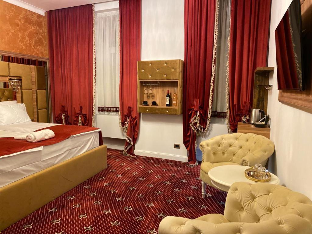 Vila Imperial One Luxury Boutique Hotel Фэгэраш Экстерьер фото